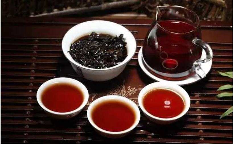 黑茶飲用有哪些禁忌？犯了禁忌黑茶有什么功效？